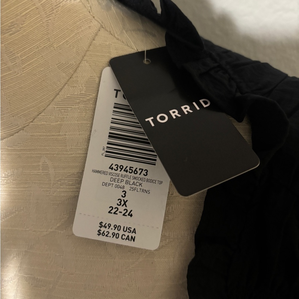 NWT Black Ruffle Smocked Bodice Top - Picture 4 of 4